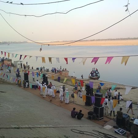 Leela Guest House Varanasi Esterno foto
