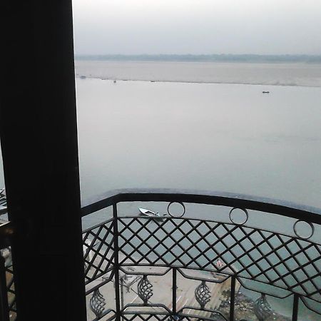 Leela Guest House Varanasi Esterno foto