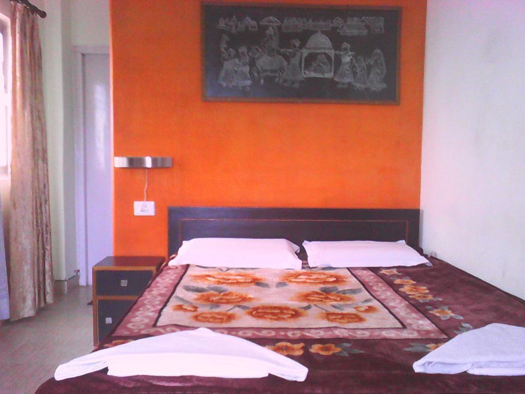 Leela Guest House Varanasi Esterno foto