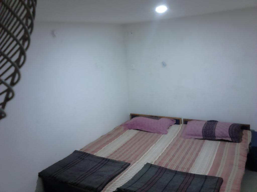 Leela Guest House Varanasi Camera foto
