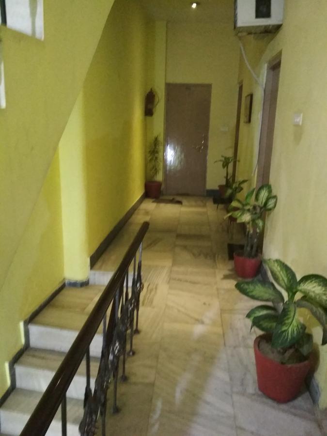 Leela Guest House Varanasi Esterno foto